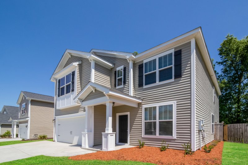 Property image 2 of 167 Meadow Wood Road in Felder Creek, Summerville, SC 29486