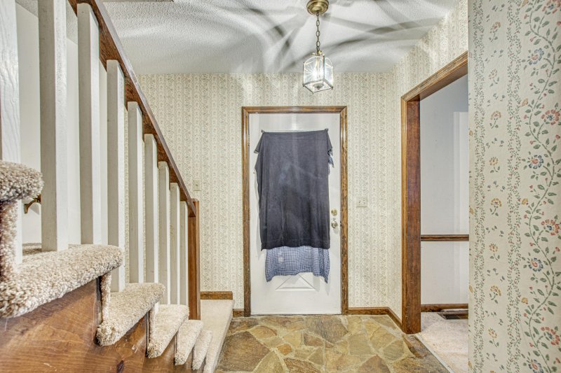 Property image 2 of 178 Botany Bay Boulevard in Archdale, North Charleston, SC 29418