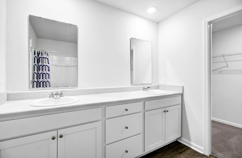 Property image 4 of 127 Rosefield Court in Palmetto Reach, Summerville, SC 29485