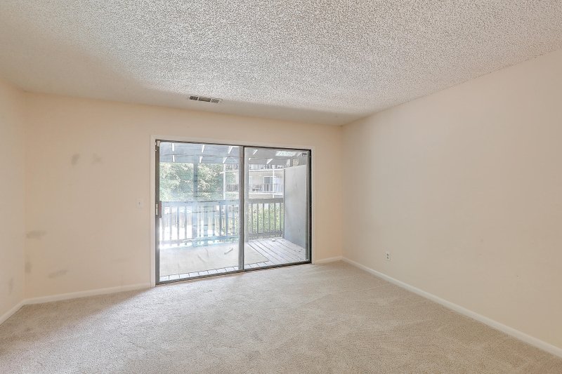 Property image 5 at 1530 Fort Johnson Road 2h, Charleston, SC 29412