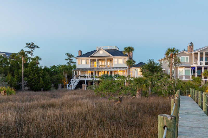 Property image 3 at 2705 Parkers Landing Road, Mount Pleasant, SC 29466