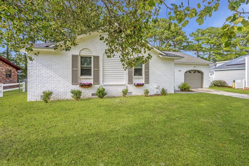 Property image 3 at 241 Foxborough Road, Goose Creek, SC 29445