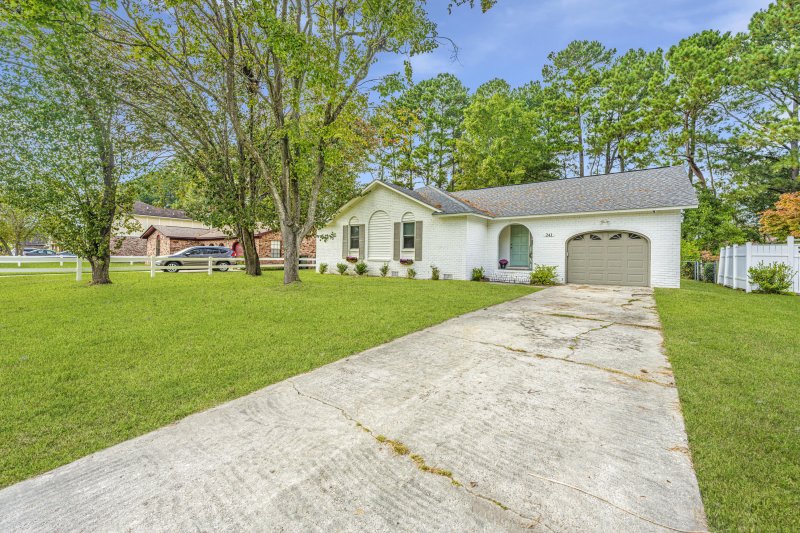 Property image 5 at 241 Foxborough Road, Goose Creek, SC 29445