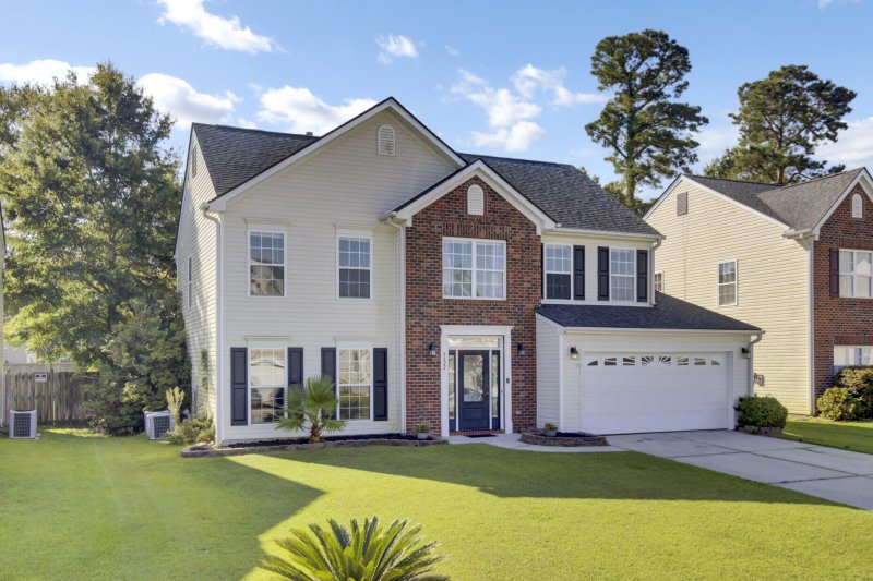 Property image 3 of 9622 Stockport Circle in Buckshire, Summerville, SC 29485