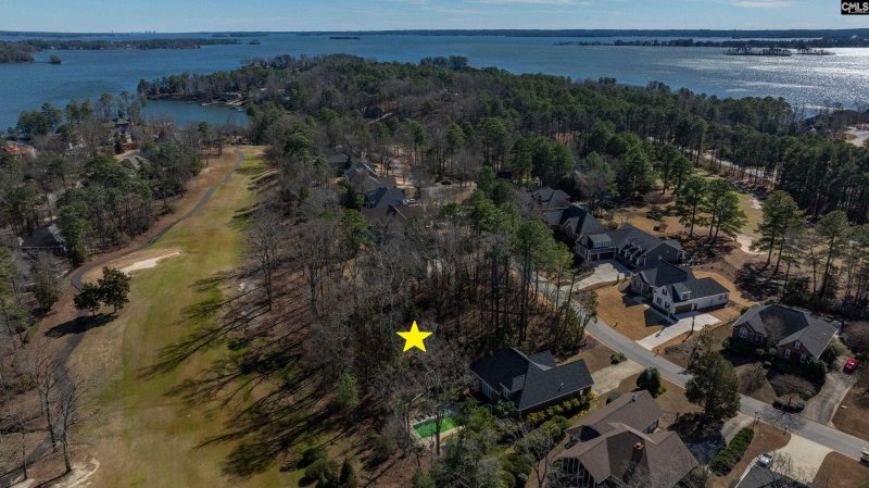 Property image 2 of 329 Oxenbridge Way in Timberlake Plantation, Chapin, SC 29036