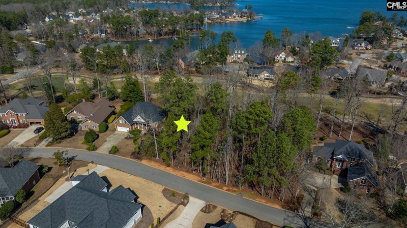 Property image 4 of 329 Oxenbridge Way in Timberlake Plantation, Chapin, SC 29036