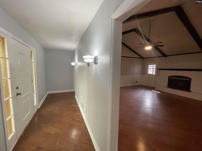 Property image 4 of 9607 Dunbarton Drive in Briarwood, Columbia, SC 29223-2106