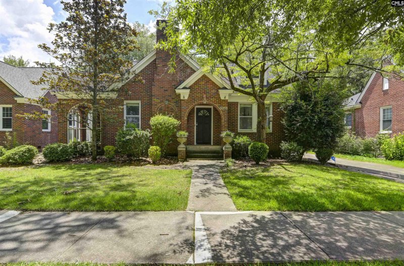 Property image 3 of 3318 Blossom Street in Shandon, Columbia, SC 29205