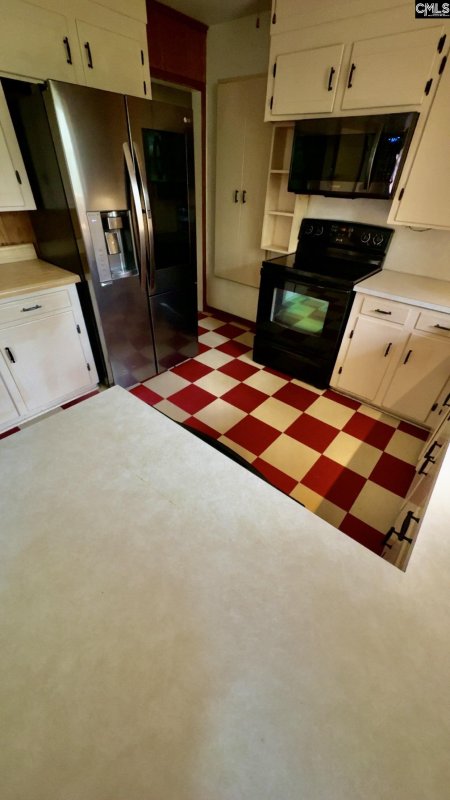 Property image 2 of 3212 Dennis Drive in Cherry Hill, Columbia, SC 29204