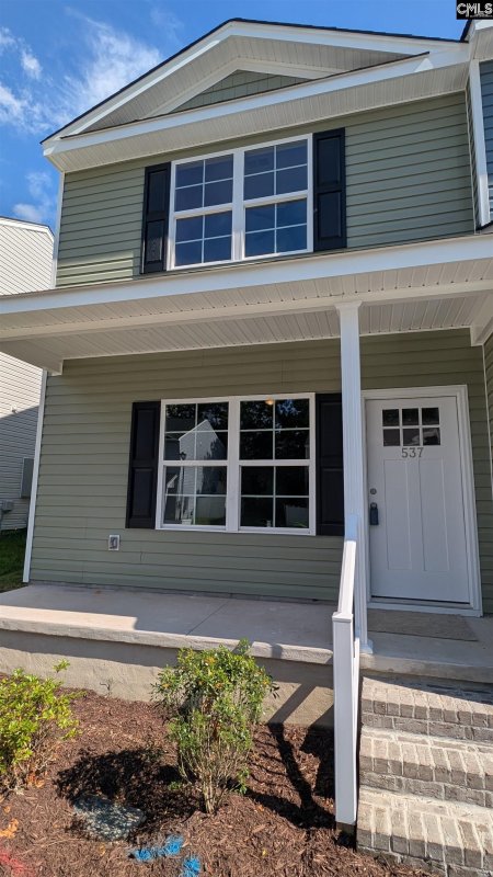 Property image 2 of 537 Idlewood Park Drive in Maple Tree Townes, West Columbia, SC 29170