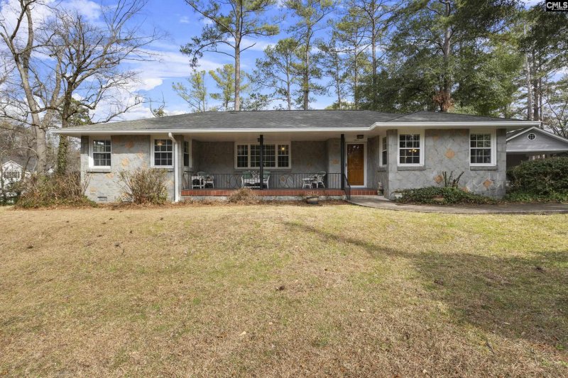Kilbourne Heights, Columbia Community