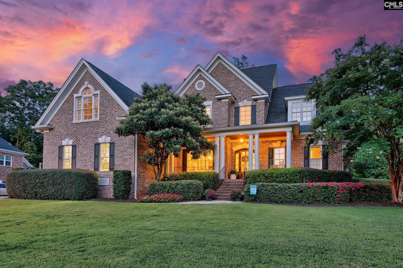 Kingston Harbour, Lexington Community