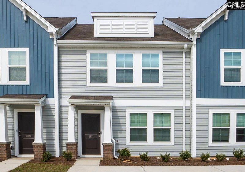 1102 Semoran Way Laurens