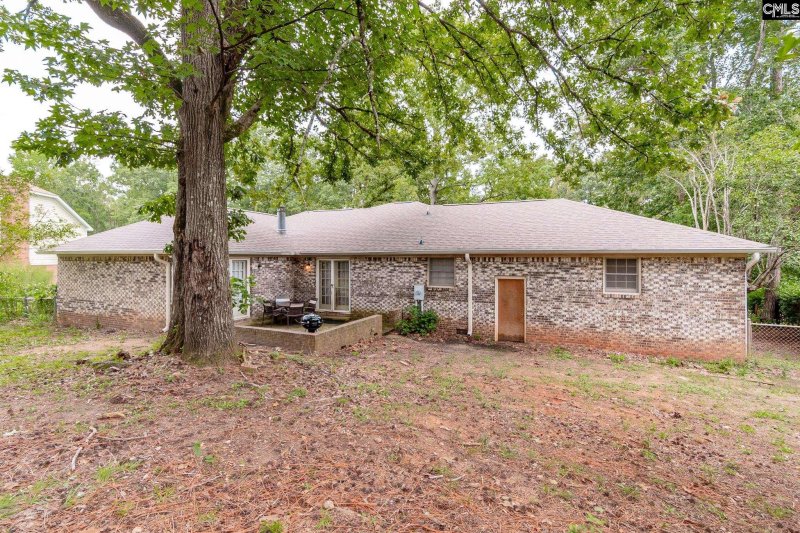 Property image 4 of 1612 N Woodstream Road in Murraywood, Columbia, SC 29212