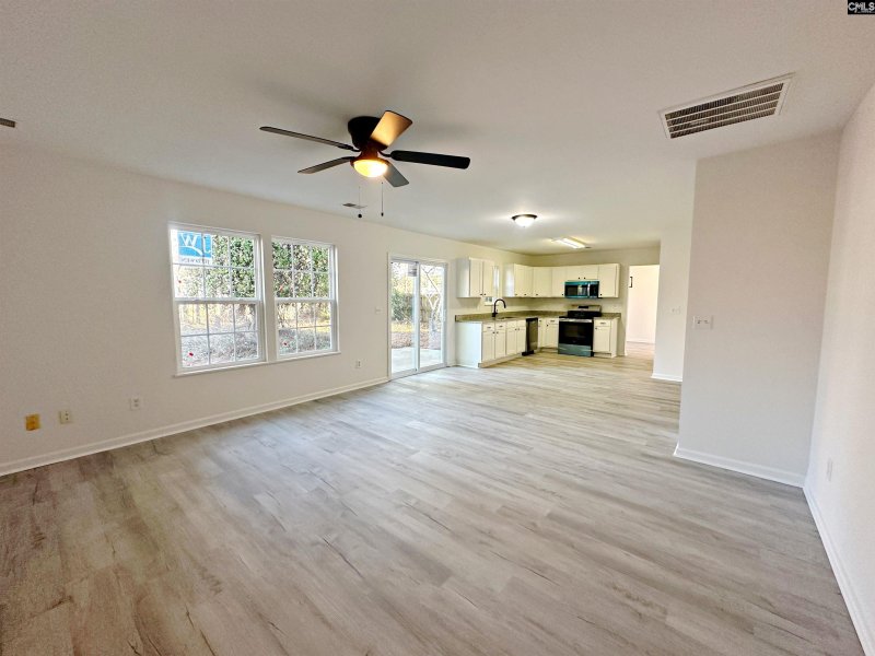 Property image 4 of 1242 CORALBEAN Way in Brookhaven, Columbia, SC 29229