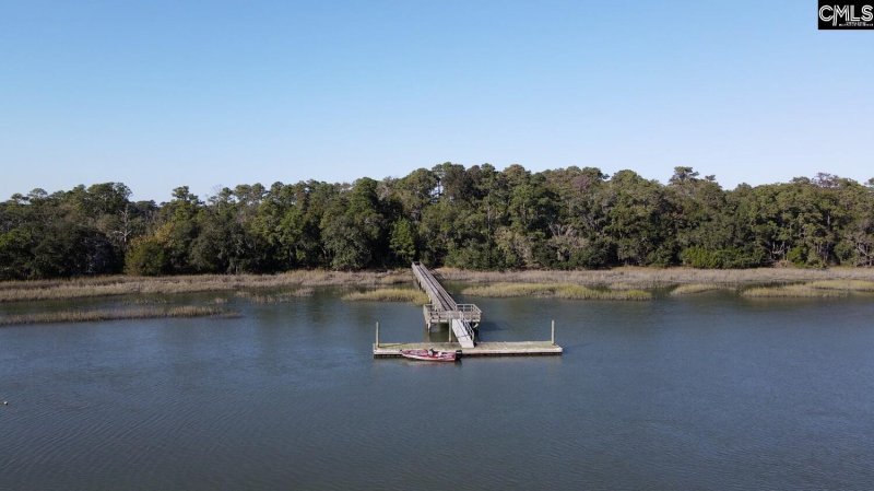 Property image 3 of 244 Sam Doyle Drive in Grangers Retreat, Saint Helena Island, SC 29920