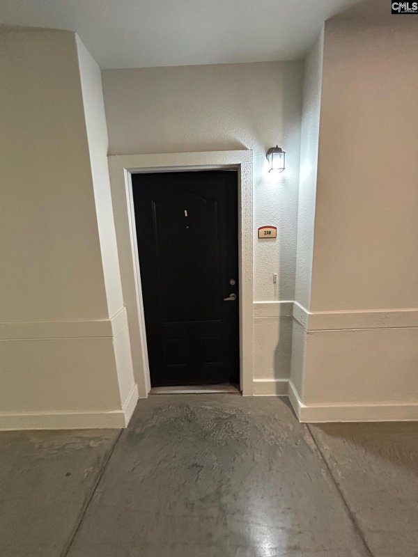 Property image 3 of 1085 Shop Road 238 in The Gates At Williams-brice, Columbia, SC 29201-5414