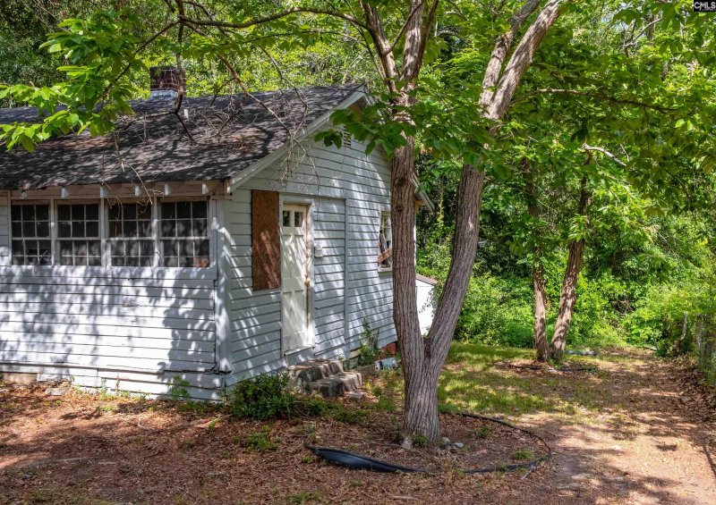 Property image 4 of 1361 Kingston Road in Rochelle Heights, Columbia, SC 29204