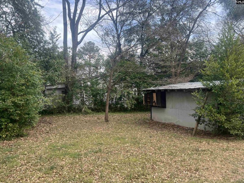 Property image 3 of 3006 Clark Street in Earlewood, Columbia, SC 29201