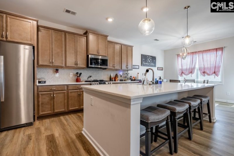 Property image 4 of 582 Long Ridge Drive in Terrace At Longview, Lexington, SC 29073