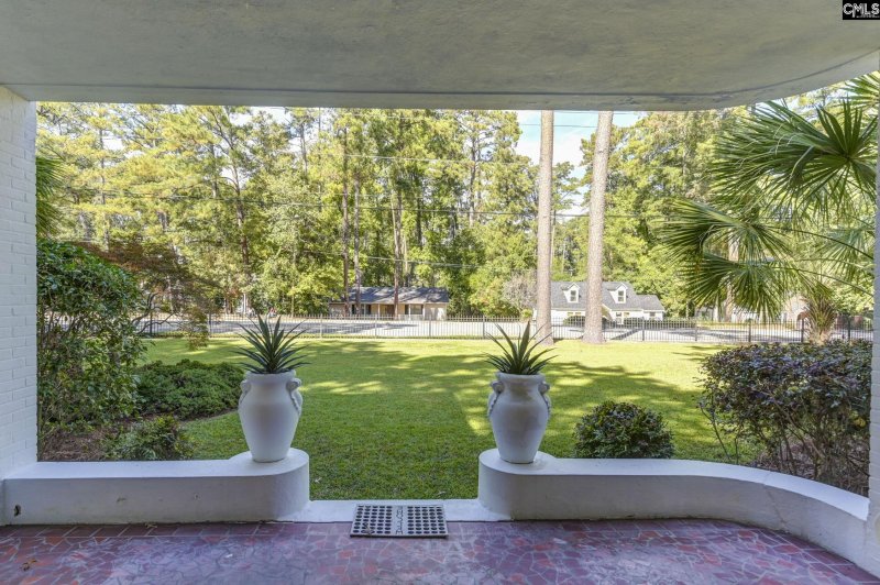 Property image 3 of 3000 Forest Drive in Forest Hills, Columbia, SC 29204