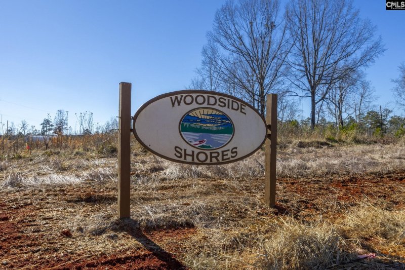Breakwater At Woodside Shores, Prosperity Community