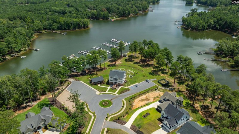 Property image 4 of 226 Granny Hill Road in Stewart Landing, Prosperity, SC 29127