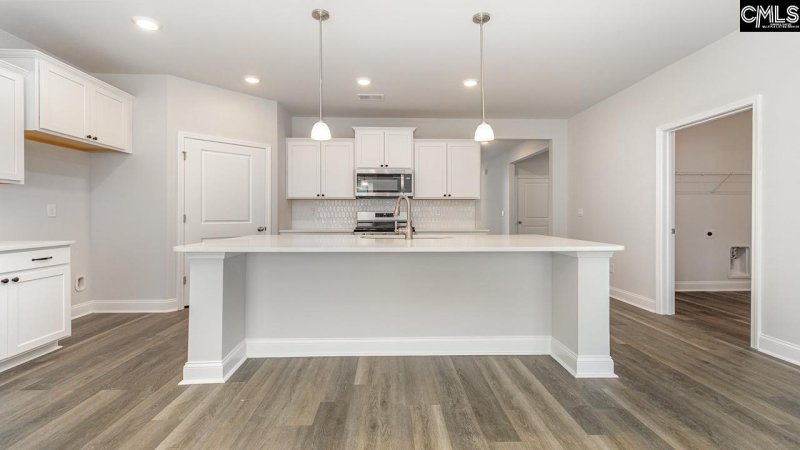 Property image 5 of 213 Livingston Woods Drive in Livingston Woods, Irmo, SC 29063