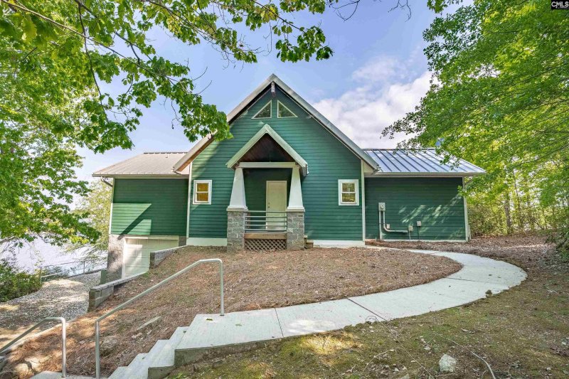 Property image 2 of 1724 Gold Nugget Point in Gold Nugget Point, Prosperity, SC 29127