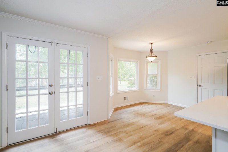 Property image 4 of 1512 Brookview Road in Murraywood, Columbia, SC 29212