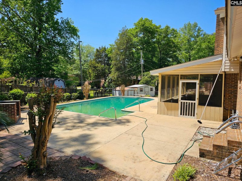 Property image 5 of 107 Lyndhurst Court in Whitehall Extension, Columbia, SC 29212