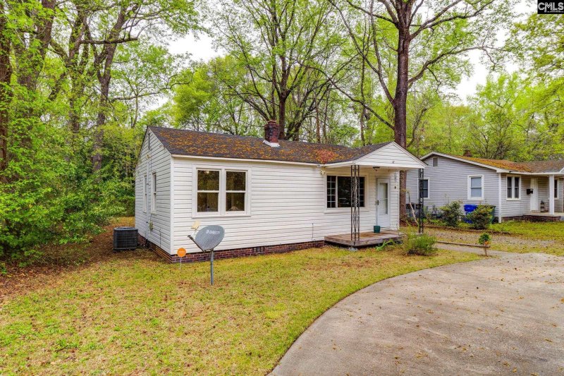 Property image 2 of 27 Rose Drive in Rosedale, Columbia, SC 29205-4535