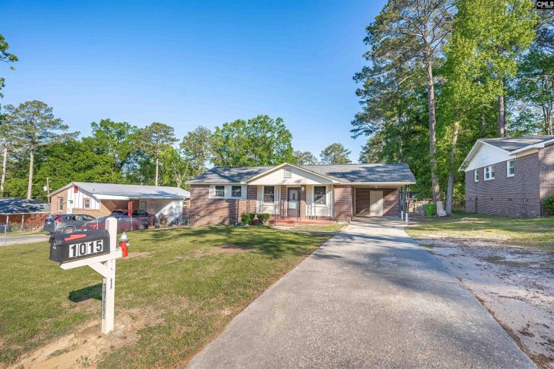Property image 2 of 1015 Mandel Drive in Bonnie Forest, Columbia, SC 29210