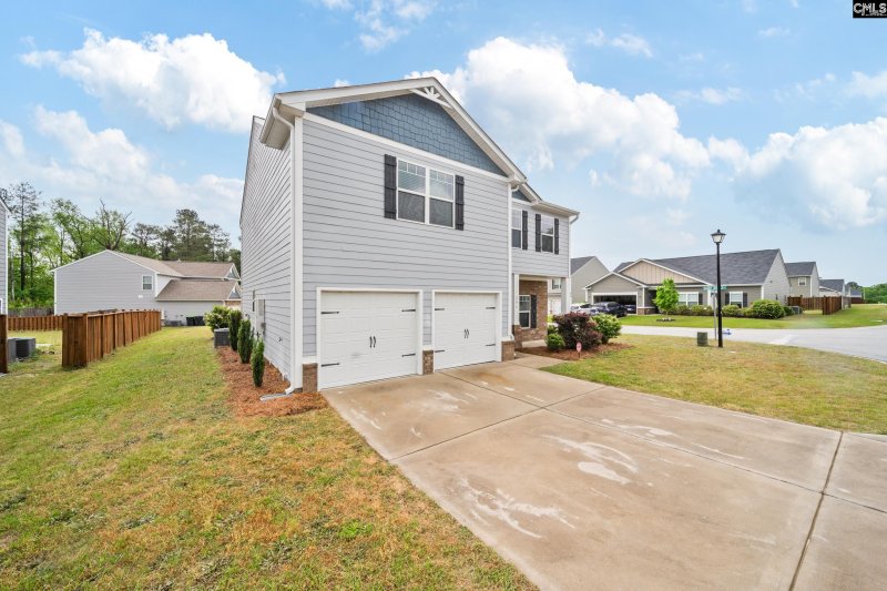 Property image 3 of 206 Wildlife Grove Road in Edgewood, Lexington, SC 29072