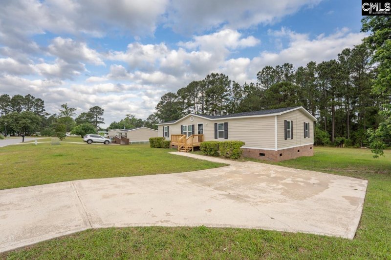 113 Peak View Road