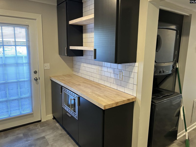 Property image 3 of 105 Wood Court in St Andrews Woods, Columbia, SC 29210