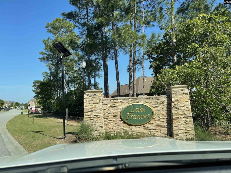 Property image 2 of 465 Henslowe Lane in Lake Frances, West Columbia, SC 29170