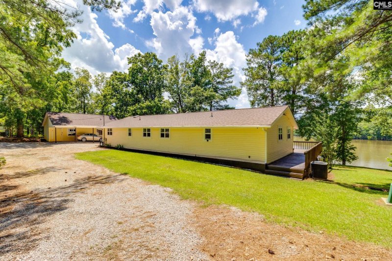 Property image 5 of 2081 Great North Road in Lake Wateree, Winnsboro, SC 29180