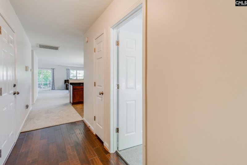 Property image 4 of 393 Vermillion Drive in Willow Tree, Columbia, SC 29209