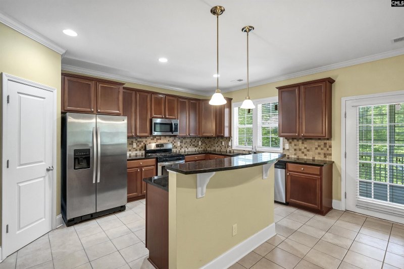 Property image 5 of 305 Thoroughbred Way in Forest Creek, Elgin, SC 29045