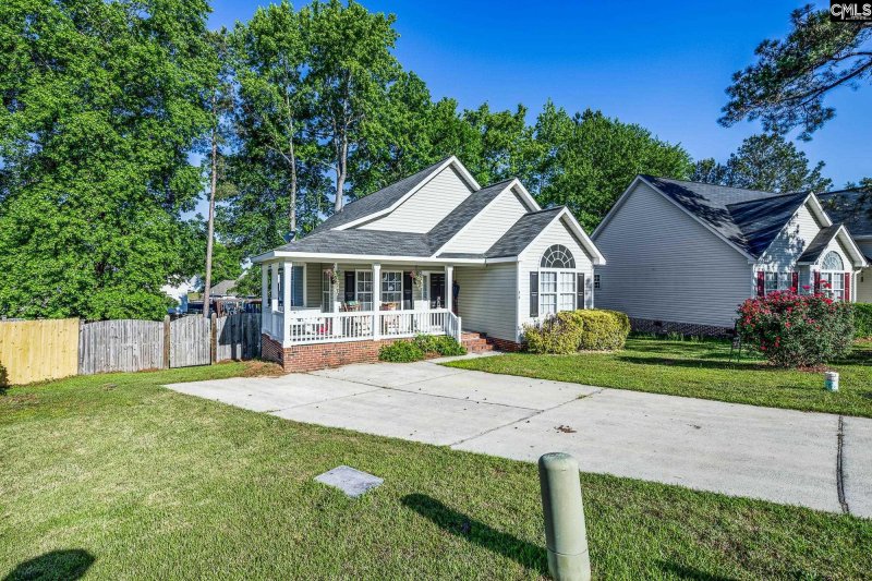 Property image 2 of 414 Long Needle in Ashley Ridge, Columbia, SC 29229