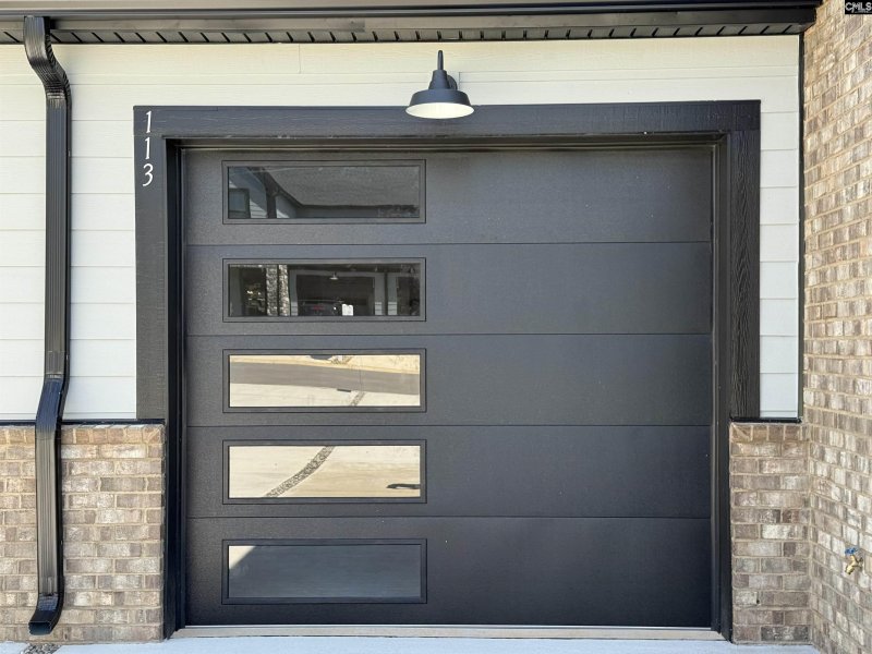 Property image 3 of 113 Odell Drive in Dunbar Village, Cayce, SC 29033