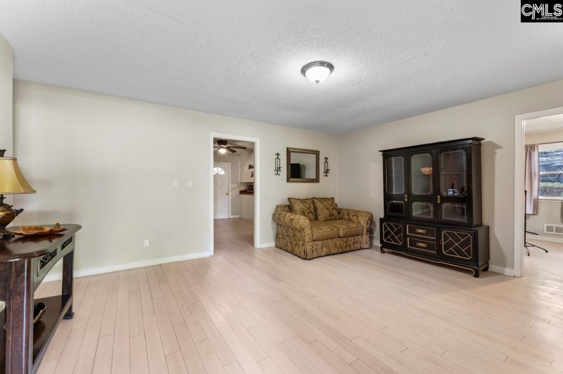 Property image 4 of 4306 Windemere Avenue in College View, Columbia, SC 29203