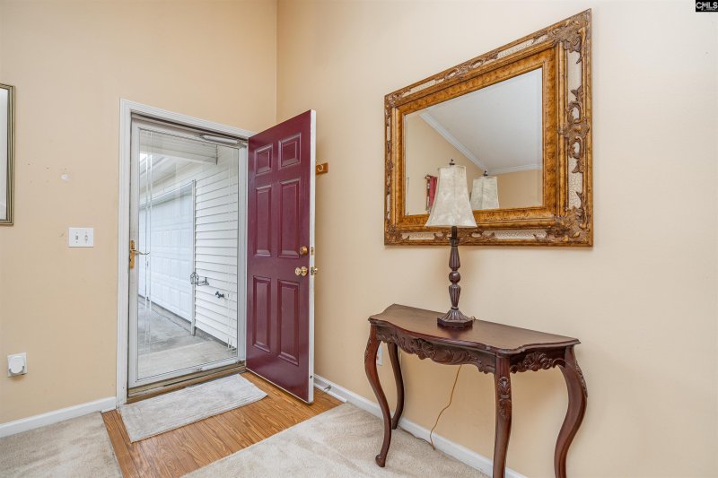 Property image 3 of 225 E Lake Trail in East Lake, Columbia, SC 29209