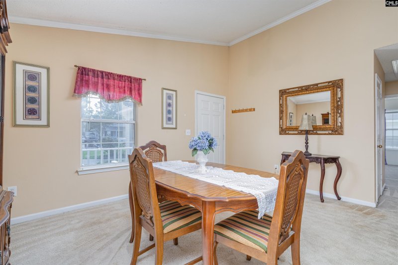 Property image 5 of 225 E Lake Trail in East Lake, Columbia, SC 29209