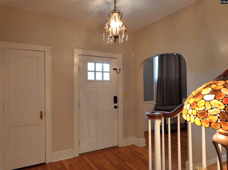 Property image 4 of 3925 Rosewood Drive in Sherwood Forest, Columbia, SC 29205