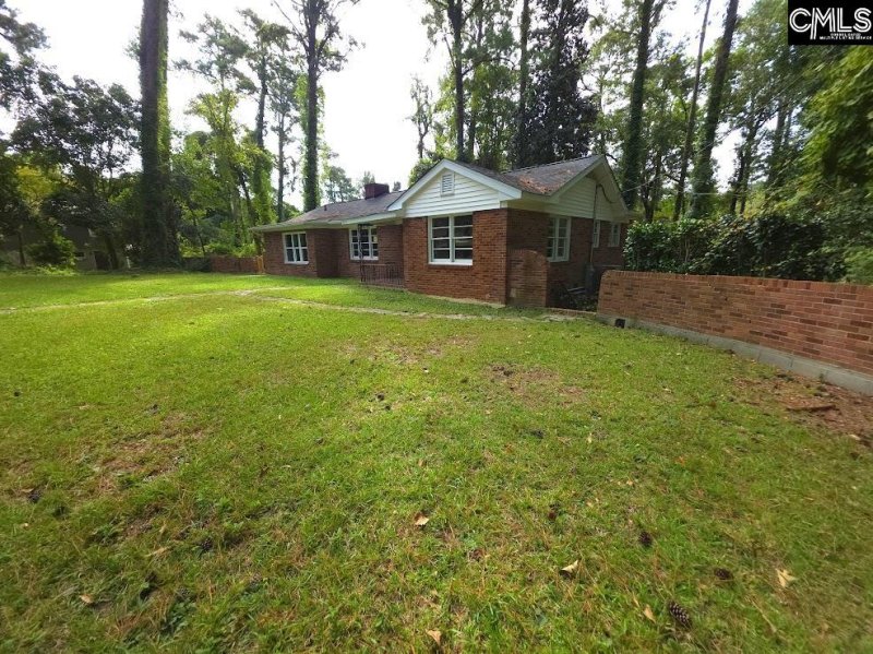 Property image 3 of 3334 Northshore Road in Rockbridge, Forest Acres, SC 29206