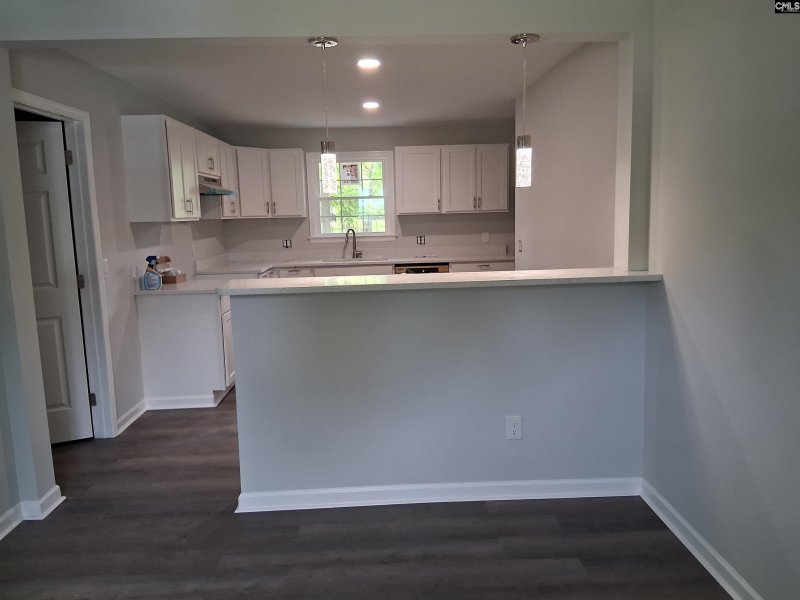 Property image 4 of 1904 Elise Road in Broad River Estates, Columbia, SC 29210