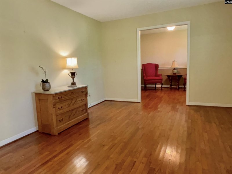 Property image 4 of 3023 Eastlawn Road in Woodland Hills, Columbia, SC 29210