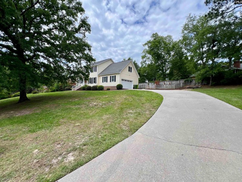 Property image 4 of 117 Fire Thorn Lane in North Springs, Columbia, SC 29223